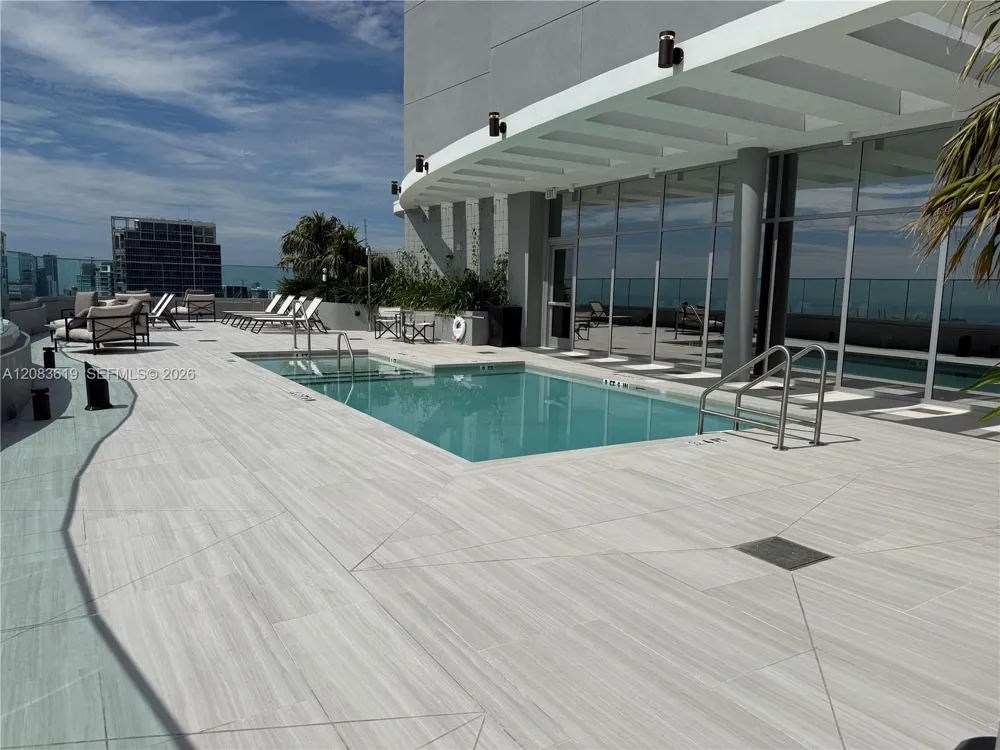 1400 Biscayne Blvd #3506 Miami, FL 33132