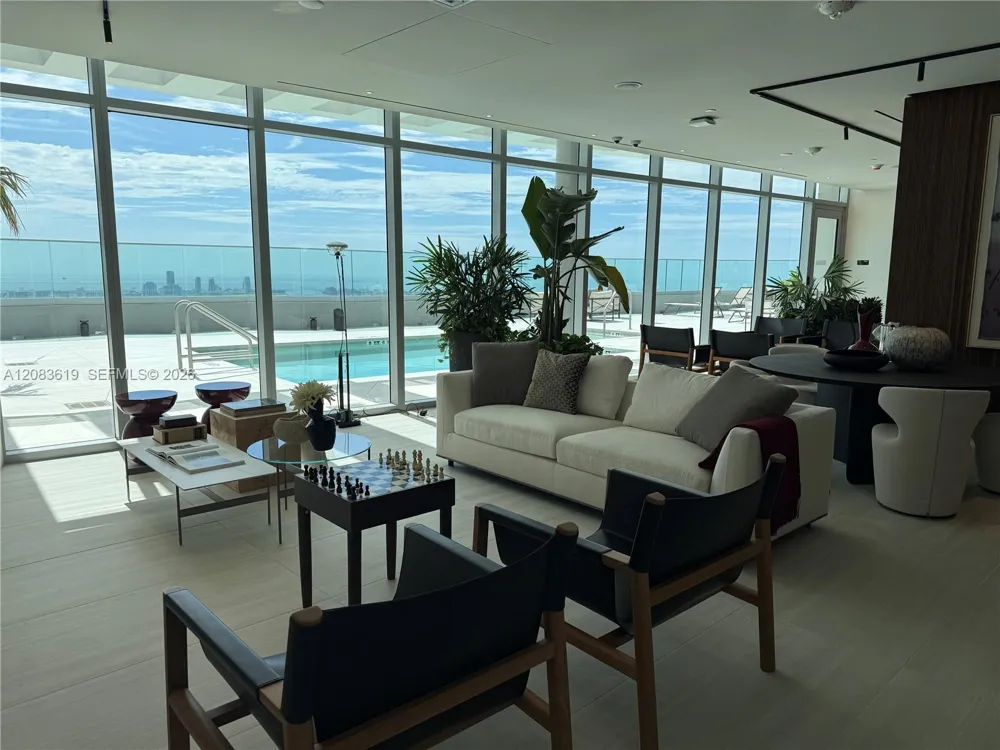 1400 Biscayne Blvd #3506 Miami, FL 33132
