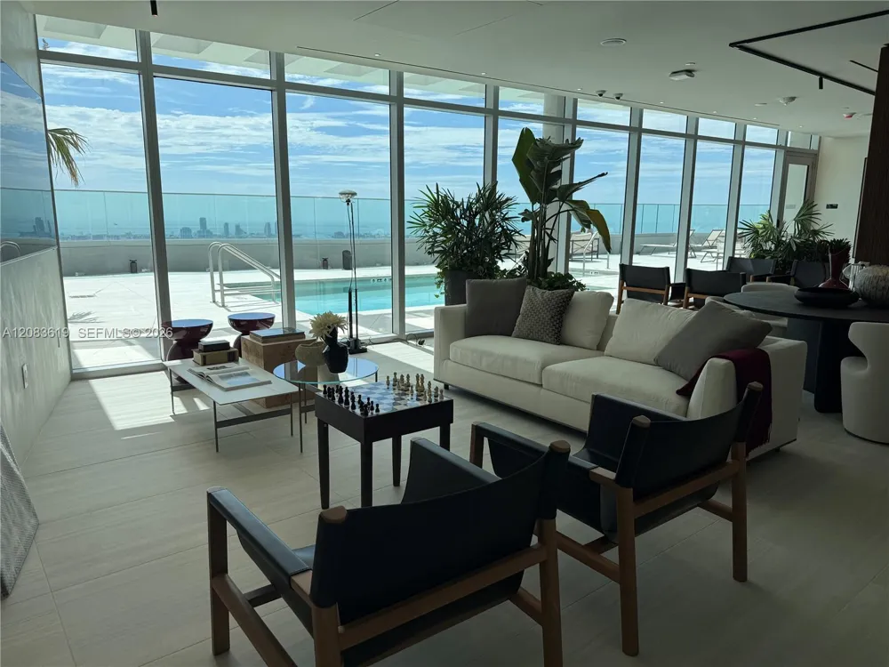 1400 Biscayne Blvd #3506 Miami, FL 33132