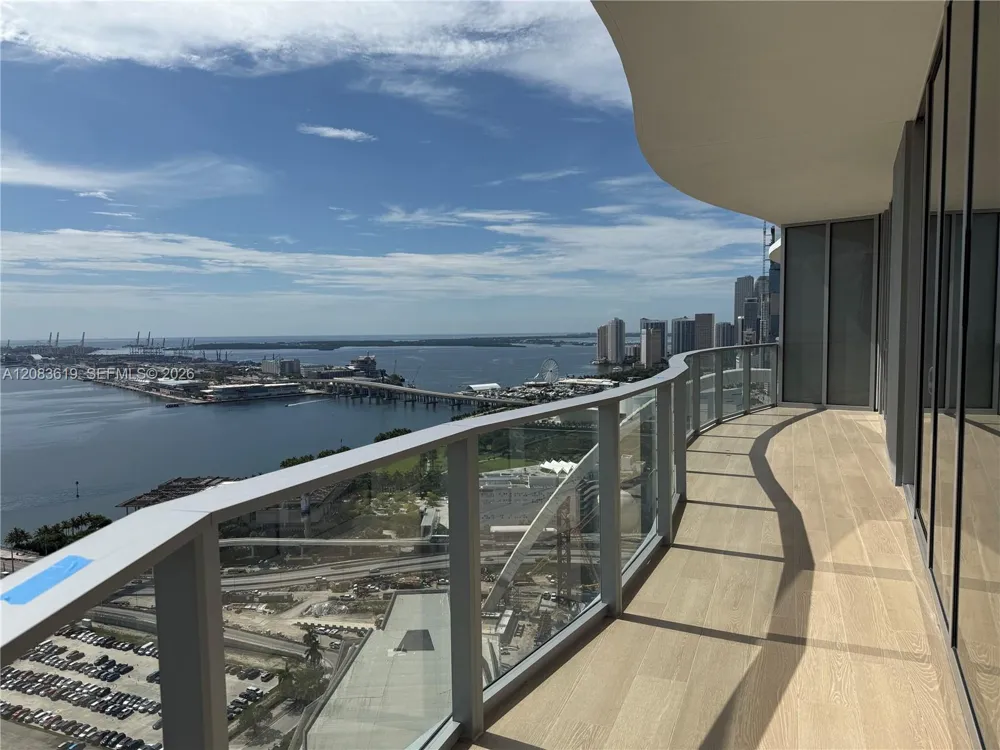 1400 Biscayne Blvd #3506 Miami, FL 33132