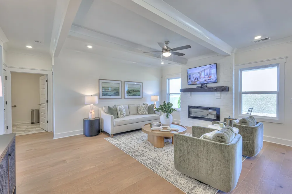 2308 Mary Lou Way Columbia, TN 38401