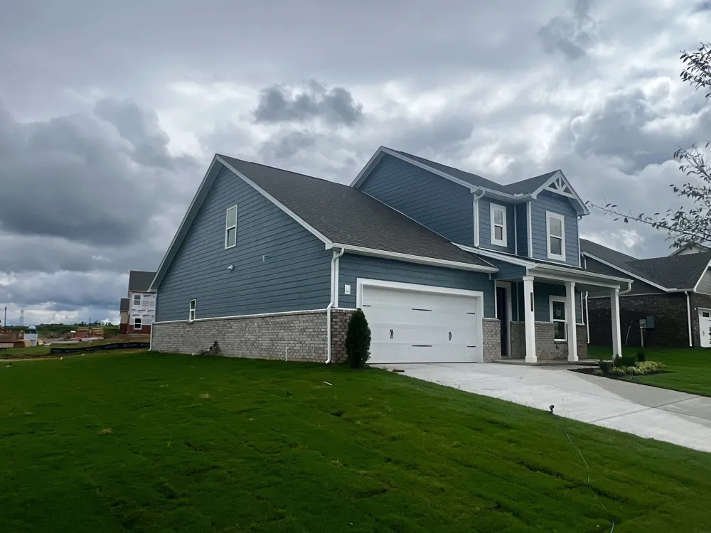 2009 Bennett Creek Dr Columbia, TN 38401