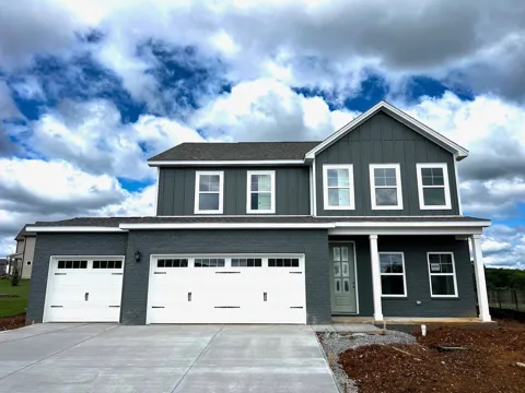 1032 Bluestem Rd