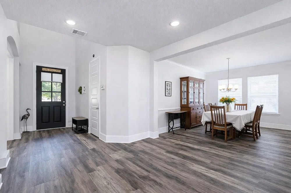408 Daniel Crossing Liberty Hill, TX 78642