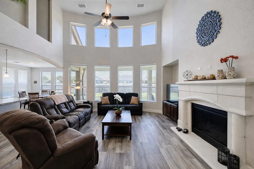408 Daniel Crossing Liberty Hill, TX 78642