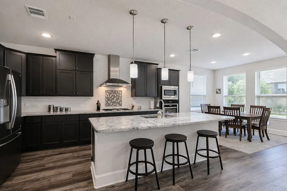 408 Daniel Crossing Liberty Hill, TX 78642