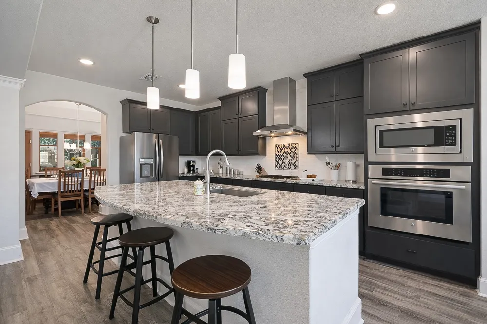 408 Daniel Crossing Liberty Hill, TX 78642