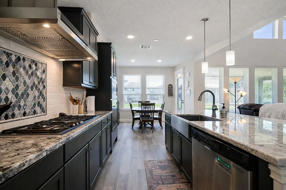 408 Daniel Crossing Liberty Hill, TX 78642