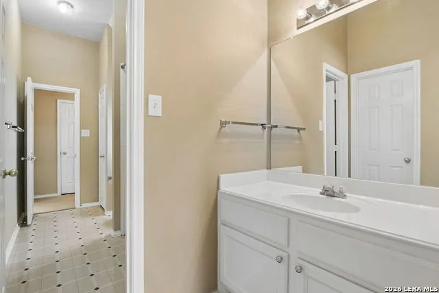 24232 BEAR MTN San Antonio, TX 78258