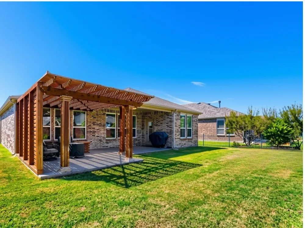 8730 Silent River Road Frisco, TX 75036