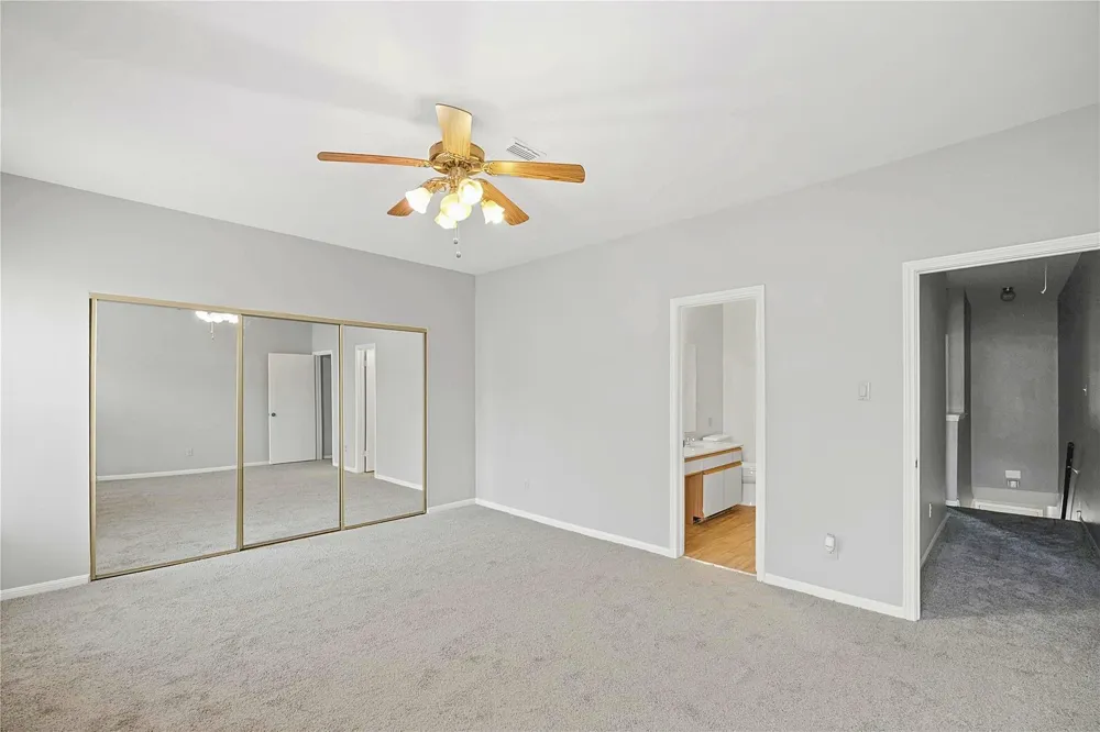 3042 Holly Hall Street #3042 Houston, TX 77054