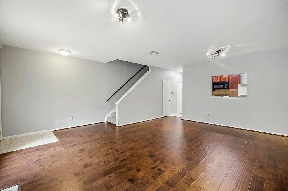 3042 Holly Hall Street #3042 Houston, TX 77054