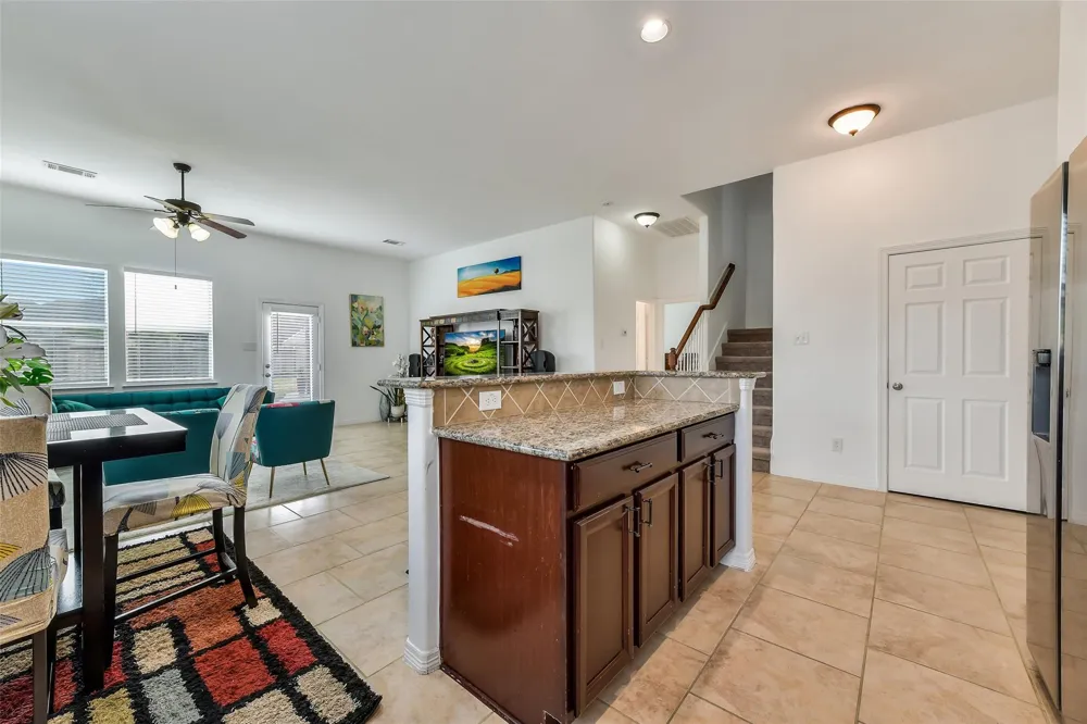 13204 Southern Way Lane Pearland, TX 77584
