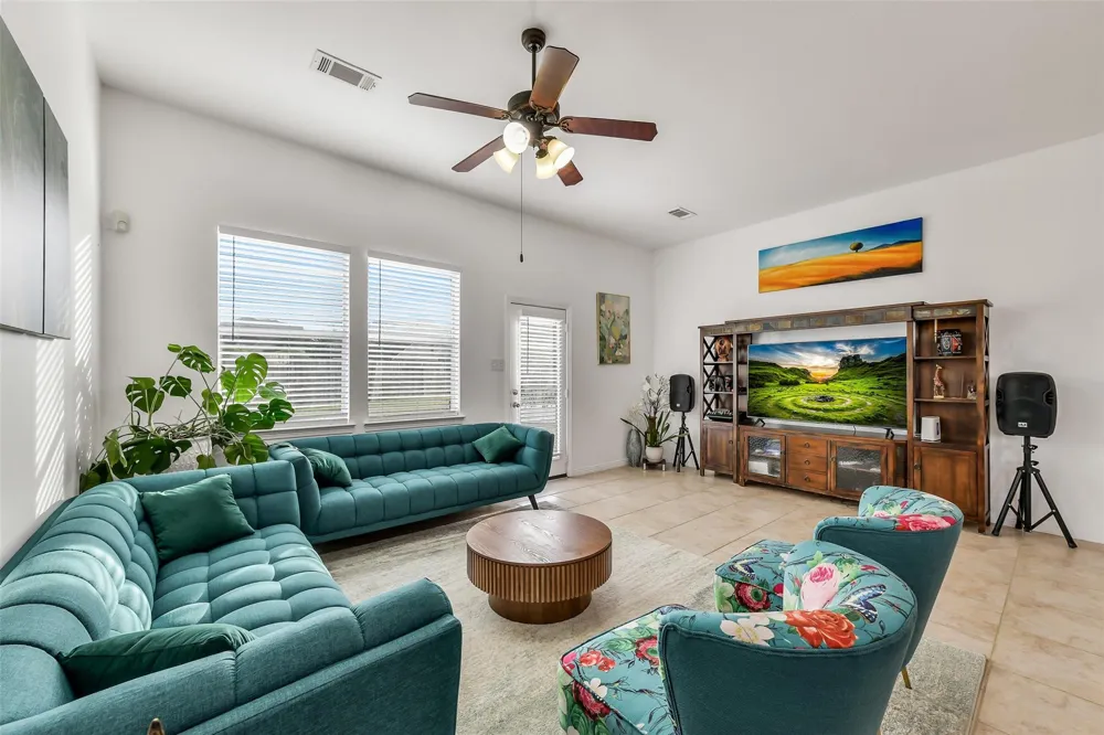 13204 Southern Way Lane Pearland, TX 77584