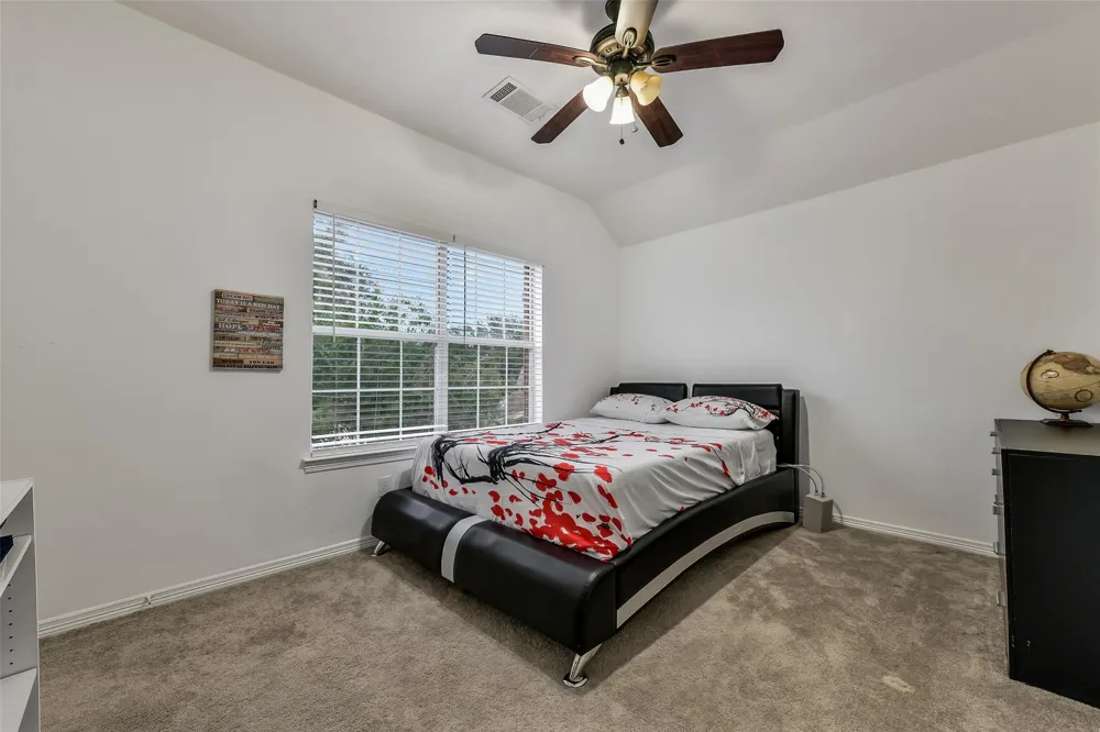 13204 Southern Way Lane Pearland, TX 77584
