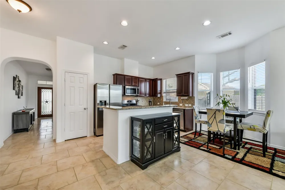 13204 Southern Way Lane Pearland, TX 77584