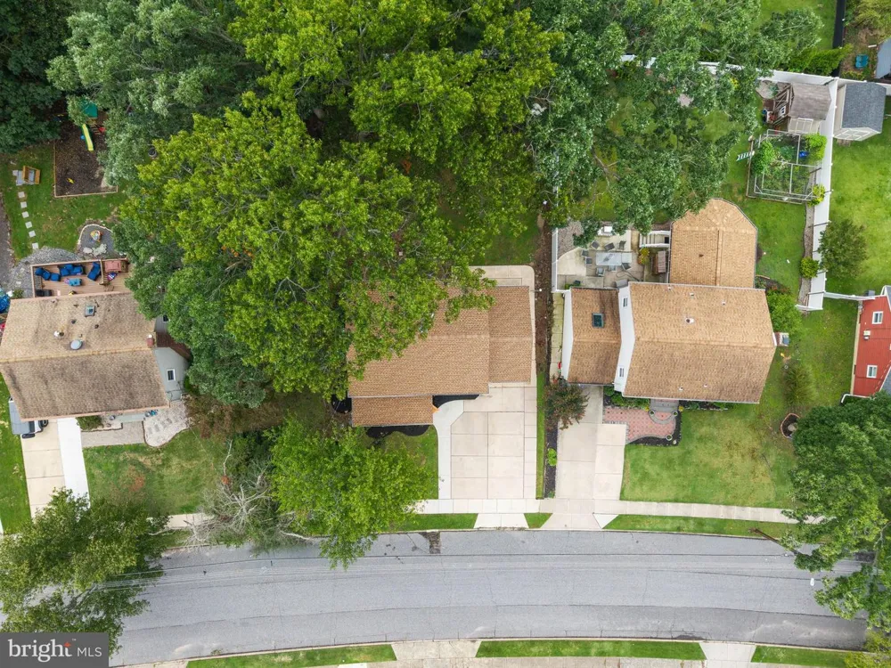 106 LAKESIDE DRIVE Glassboro, NJ 08028