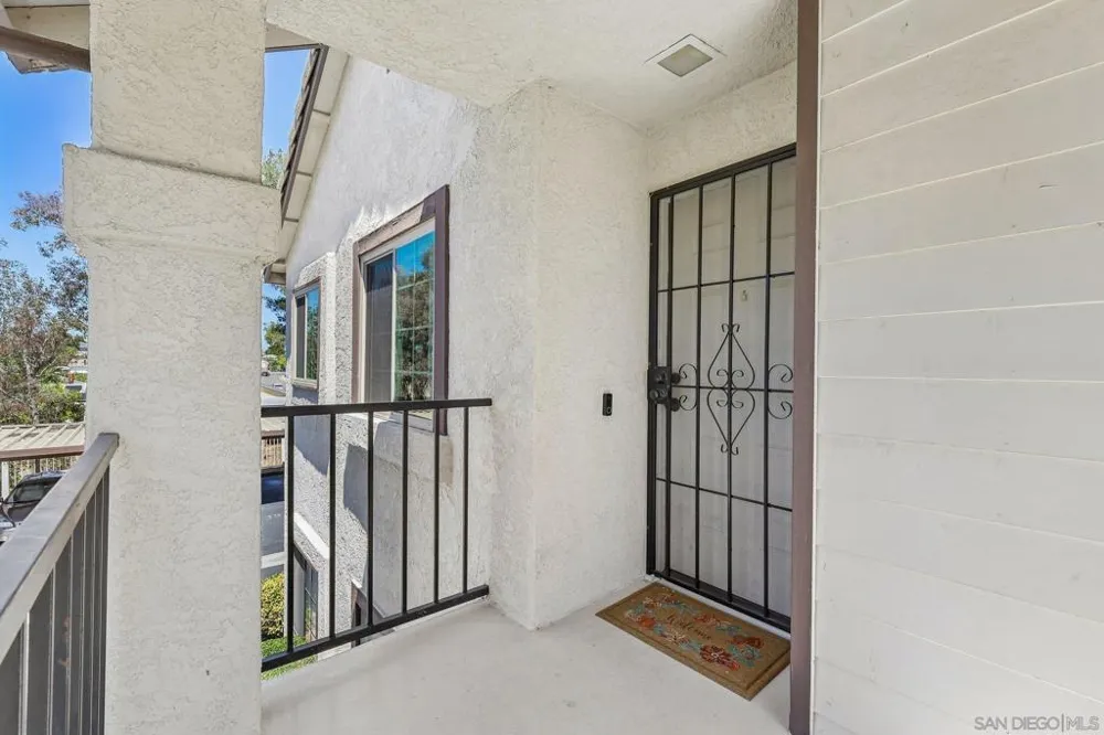 8512 Summerdale #34 San Diego, CA 92126