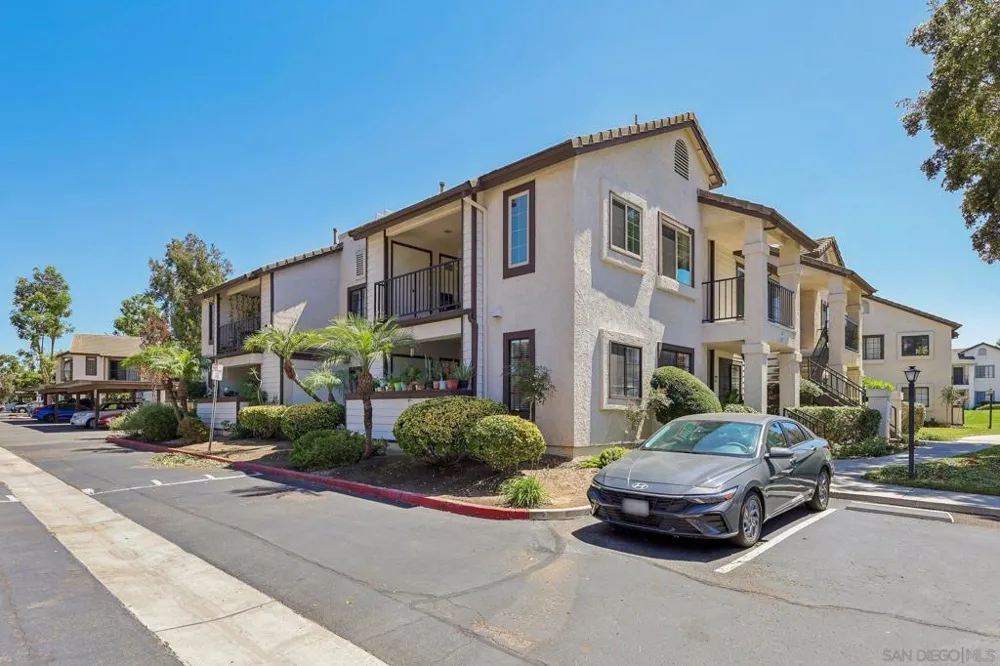 8512 Summerdale #34 San Diego, CA 92126