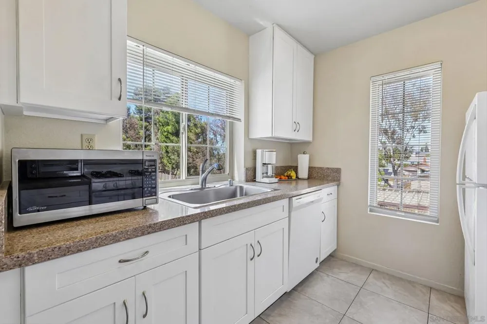 8512 Summerdale #34 San Diego, CA 92126