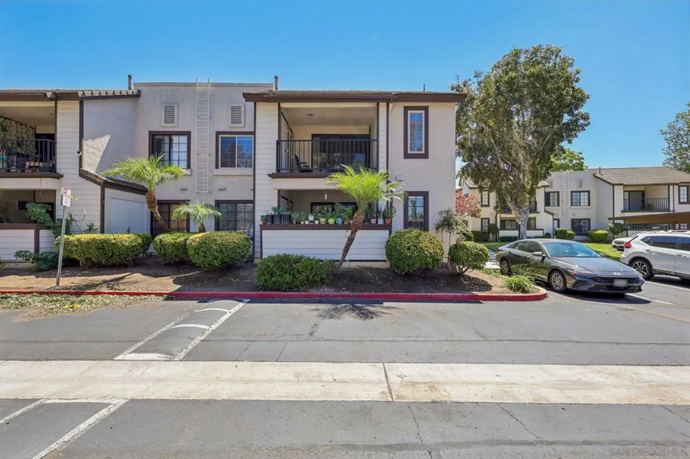 8512 Summerdale #34 San Diego, CA 92126