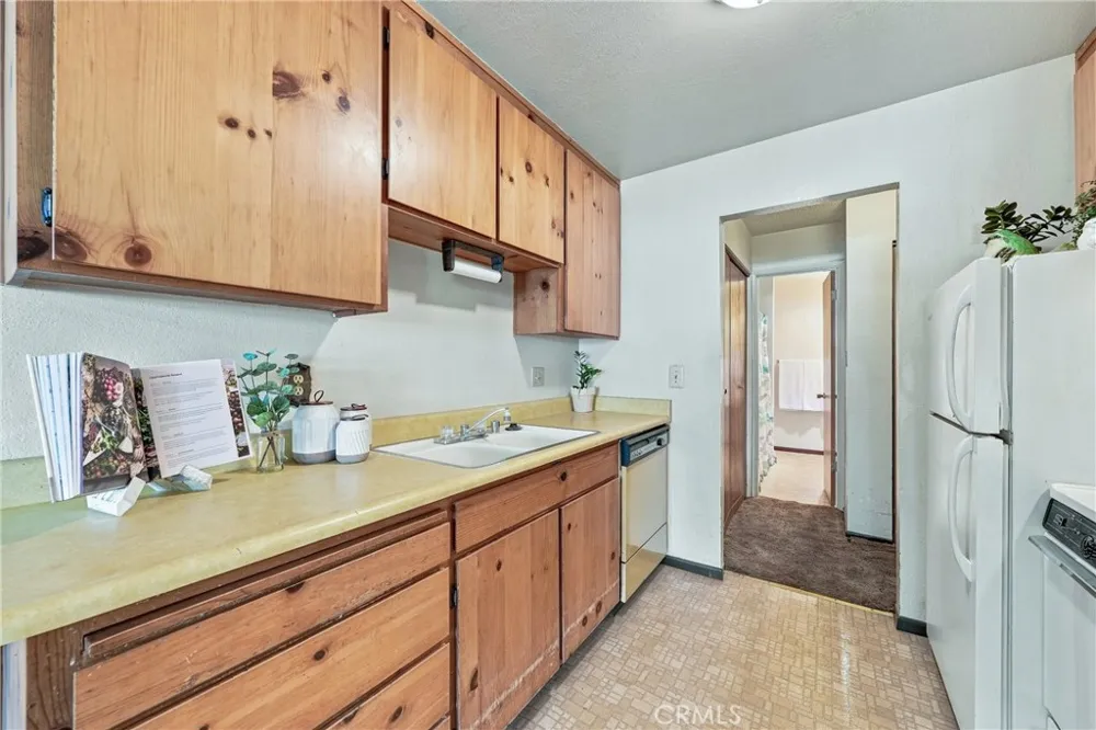 13350 Venus Clearlake Oaks, CA 95423