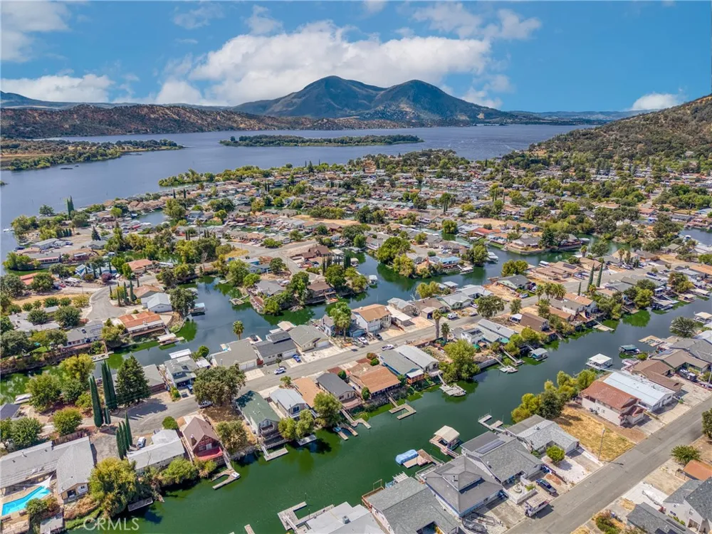 13350 Venus Clearlake Oaks, CA 95423