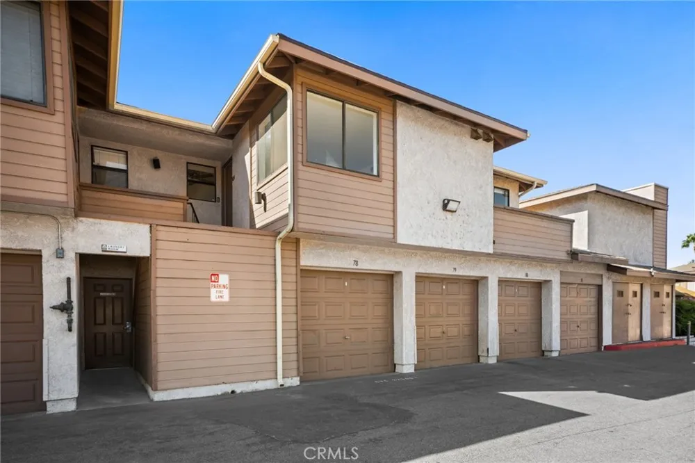 1327 Massachusetts #205 Riverside, CA 92507