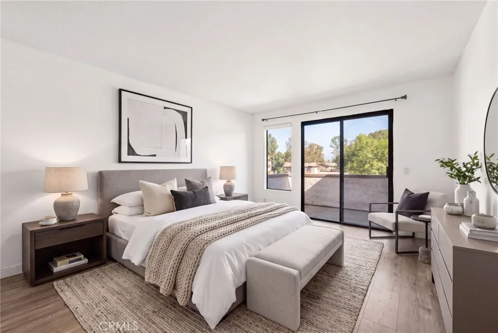 1327 Massachusetts #205 Riverside, CA 92507