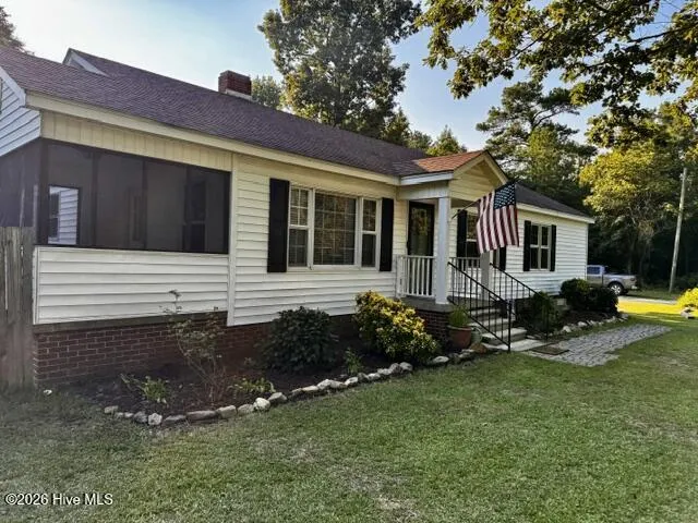 225 Grady Road Clinton, NC 28328
