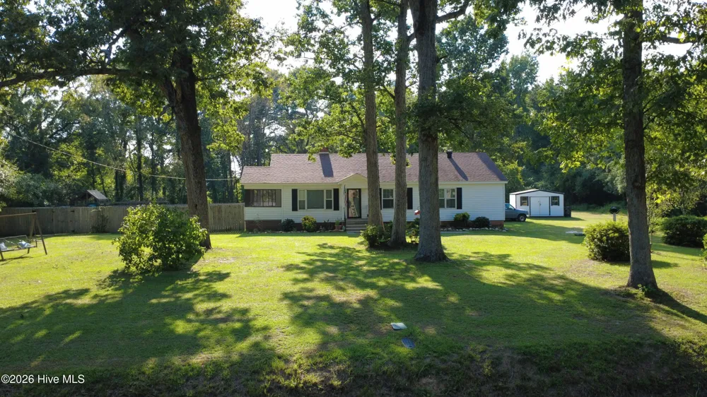 225 Grady Road Clinton, NC 28328