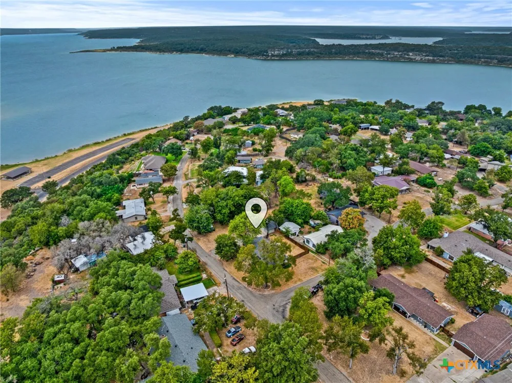 413 Woodland Point Road Belton, TX 76513