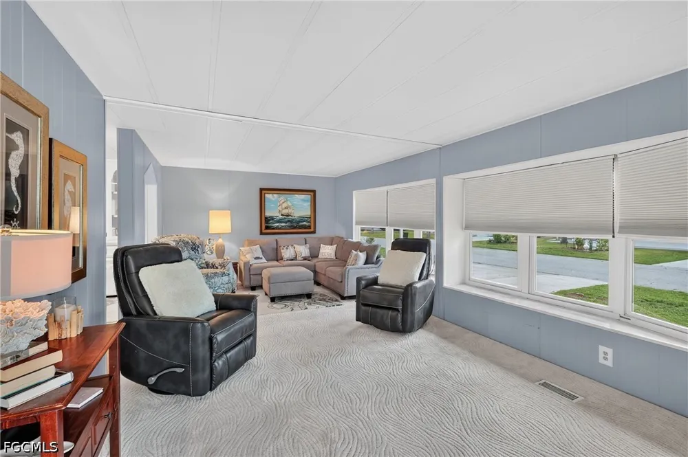 Forest Palm Court North Fort Myers, FL 33917