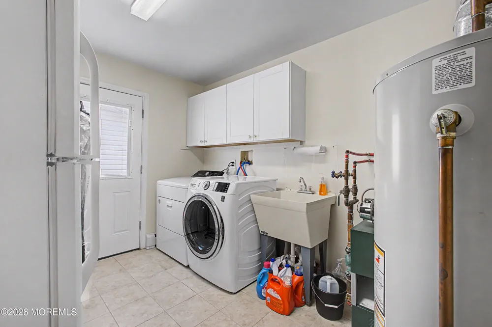 216 Maple Drive Bayville, NJ 08721