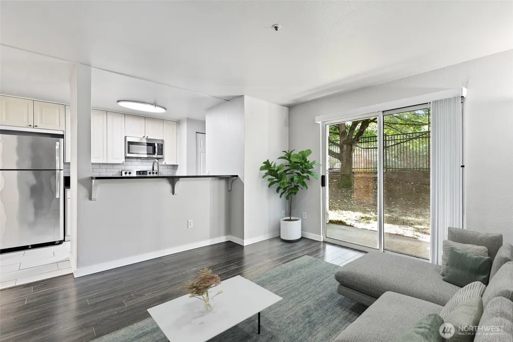 7453 Newcastle Golf Club Road #M103 Newcastle, WA 98059