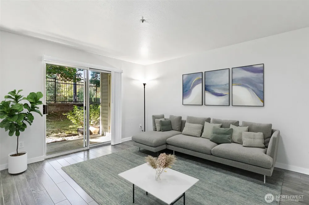 7453 Newcastle Golf Club Road #M103 Newcastle, WA 98059