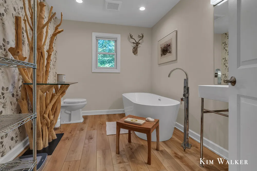 5813 Hunters Ridge Manlius Township, MI 49408