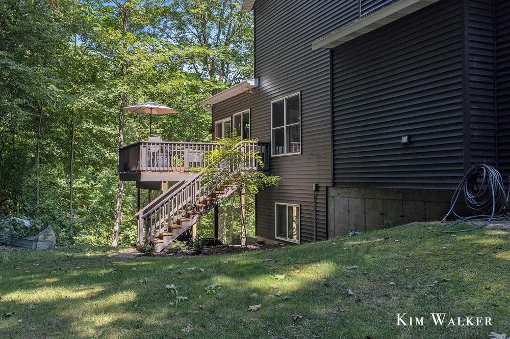 5813 Hunters Ridge Manlius Township, MI 49408