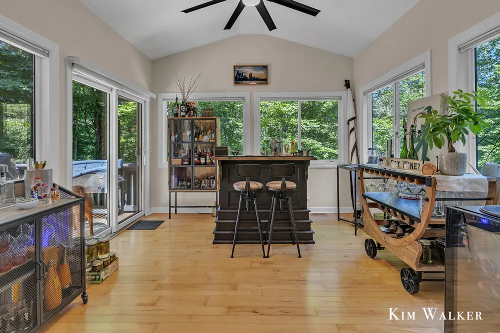 5813 Hunters Ridge Manlius Township, MI 49408