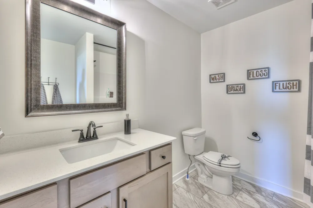2405 Chase Bend Court Columbia, TN 38401