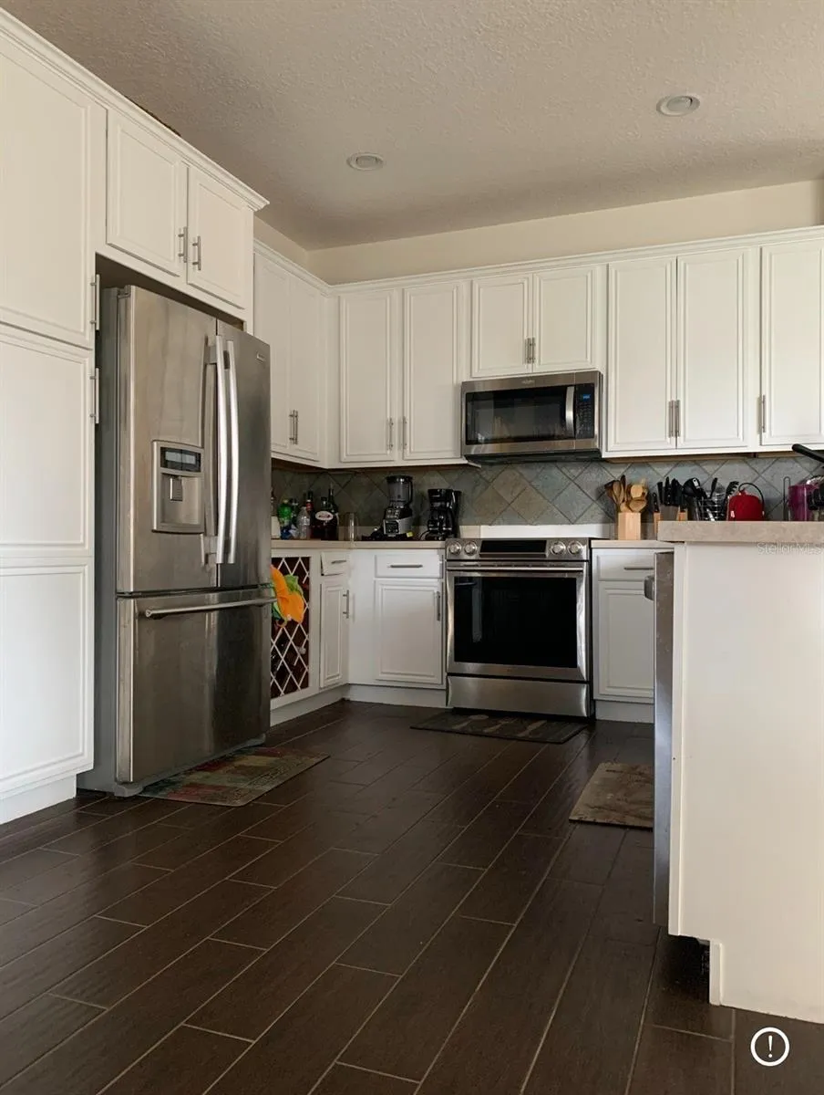 2409 SAND ARBOR CIRCLE Orlando, FL 32824