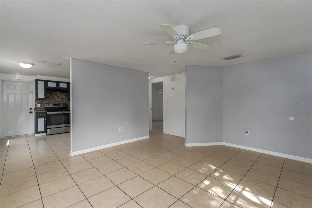 1324 59TH AVENUE E Bradenton, FL 34203