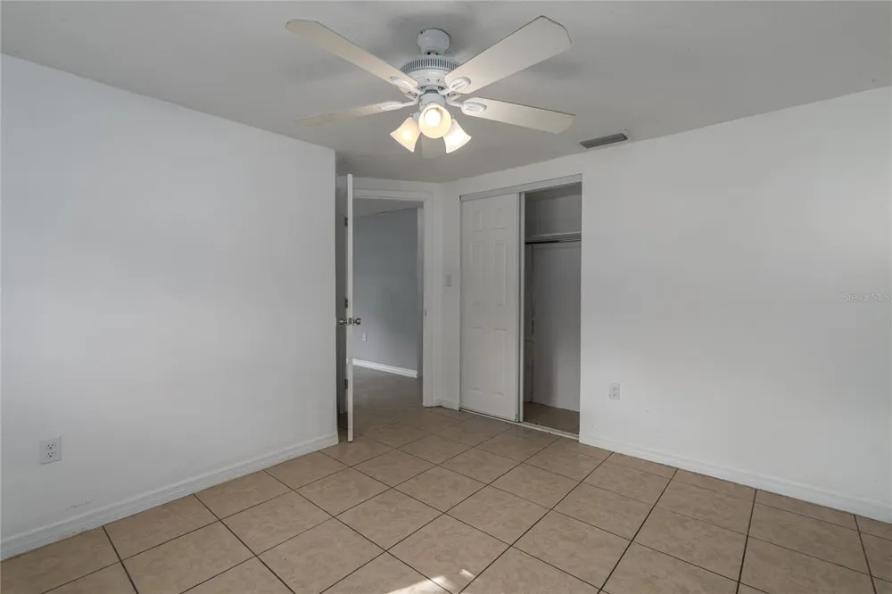 1324 59TH AVENUE E Bradenton, FL 34203