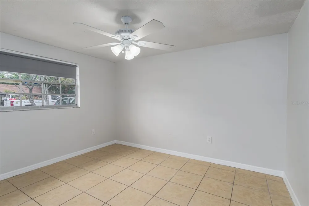 1324 59TH AVENUE E Bradenton, FL 34203