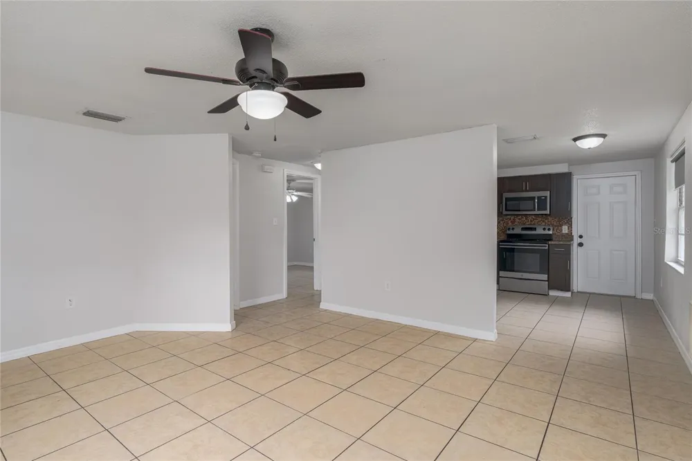 1324 59TH AVENUE E Bradenton, FL 34203
