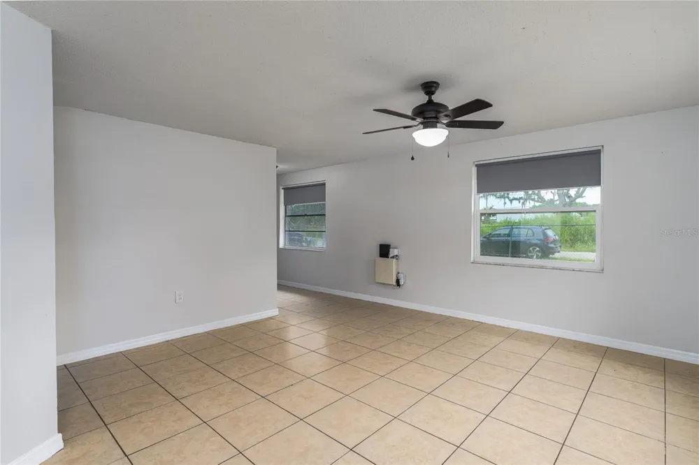 1324 59TH AVENUE E Bradenton, FL 34203