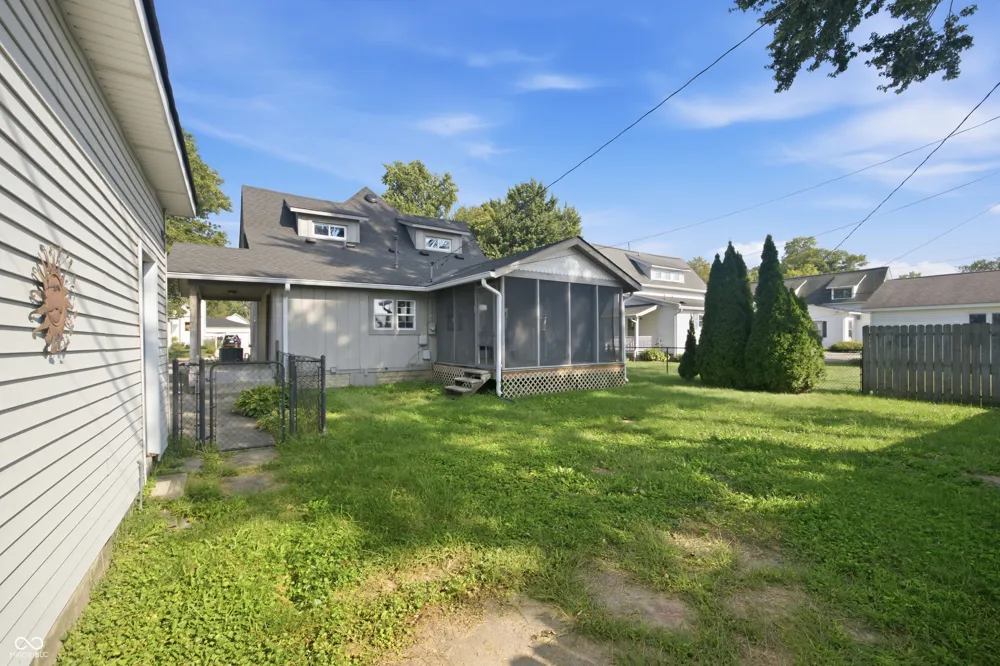 206 S Broadway Street Pendleton, IN 46064