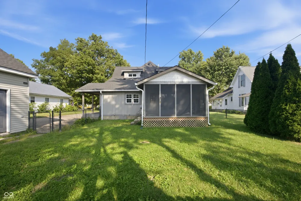206 S Broadway Street Pendleton, IN 46064