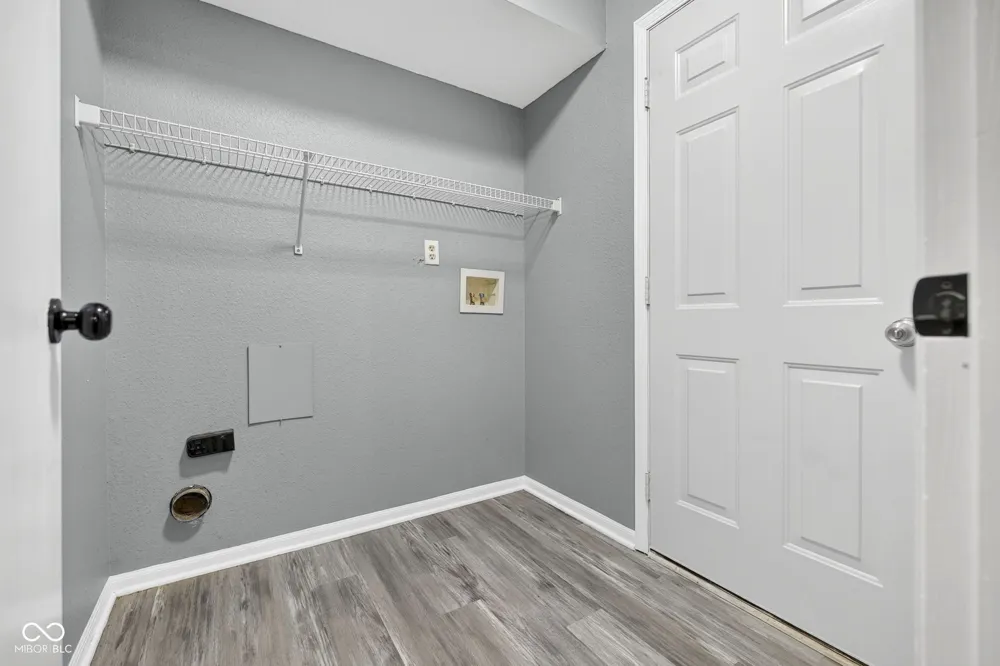 6136 Rocky River Drive Indianapolis, IN 46221