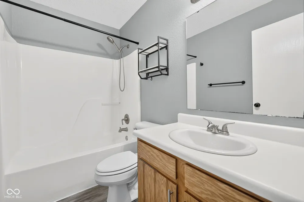 6136 Rocky River Drive Indianapolis, IN 46221